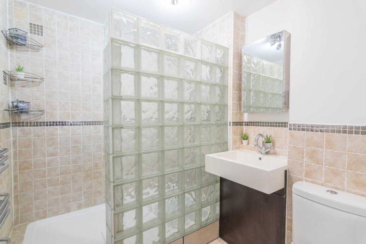 Wing House Villa Hemel Hempstead Dış mekan fotoğraf