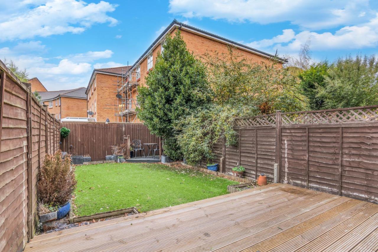 Wing House Villa Hemel Hempstead Dış mekan fotoğraf