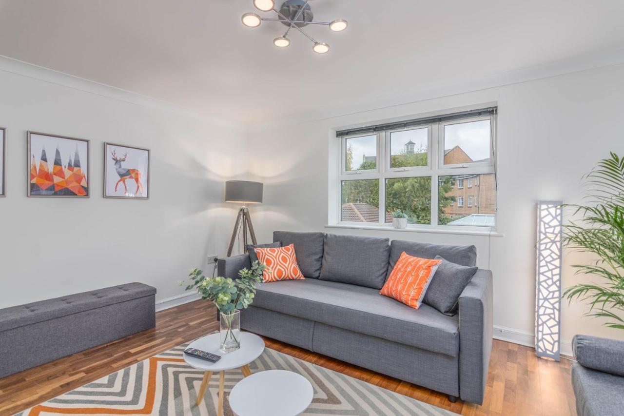 Wing House Villa Hemel Hempstead Dış mekan fotoğraf